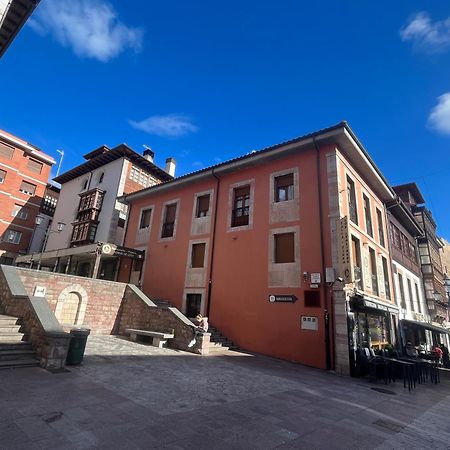 Apartamentosarturo Llanes Laplaza Atico Centrico Exteriör bild