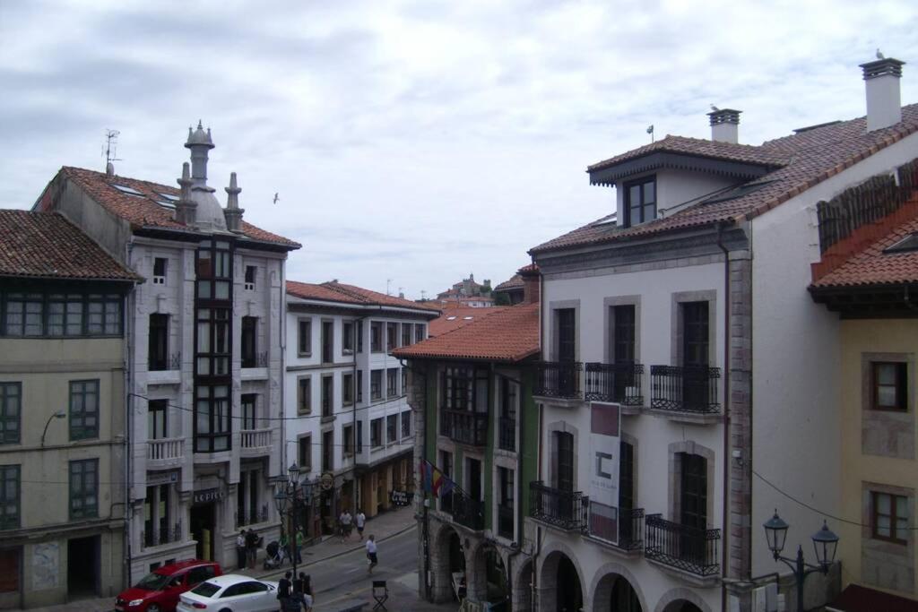 Apartamentosarturo Llanes Laplaza Atico Centrico Exteriör bild