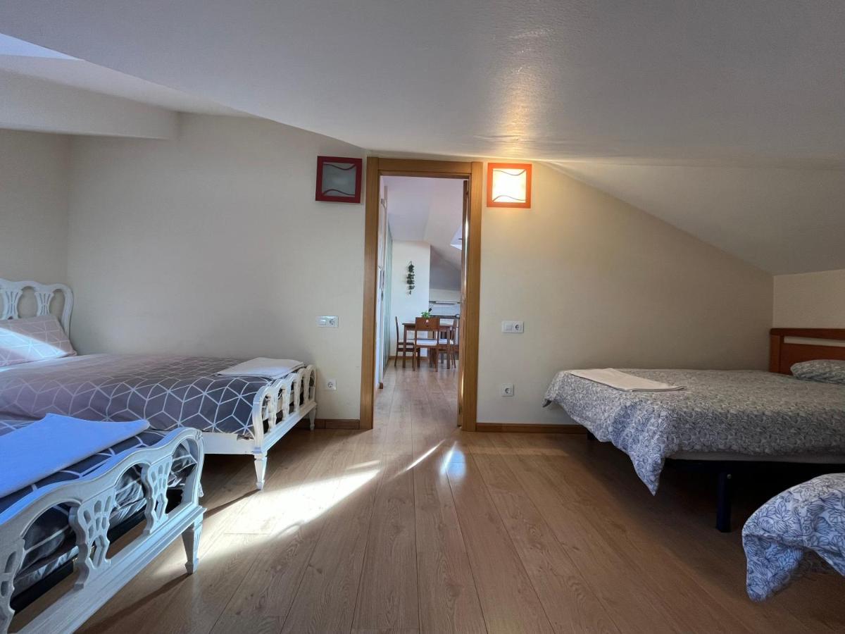 Apartamentosarturo Llanes Laplaza Atico Centrico Exteriör bild